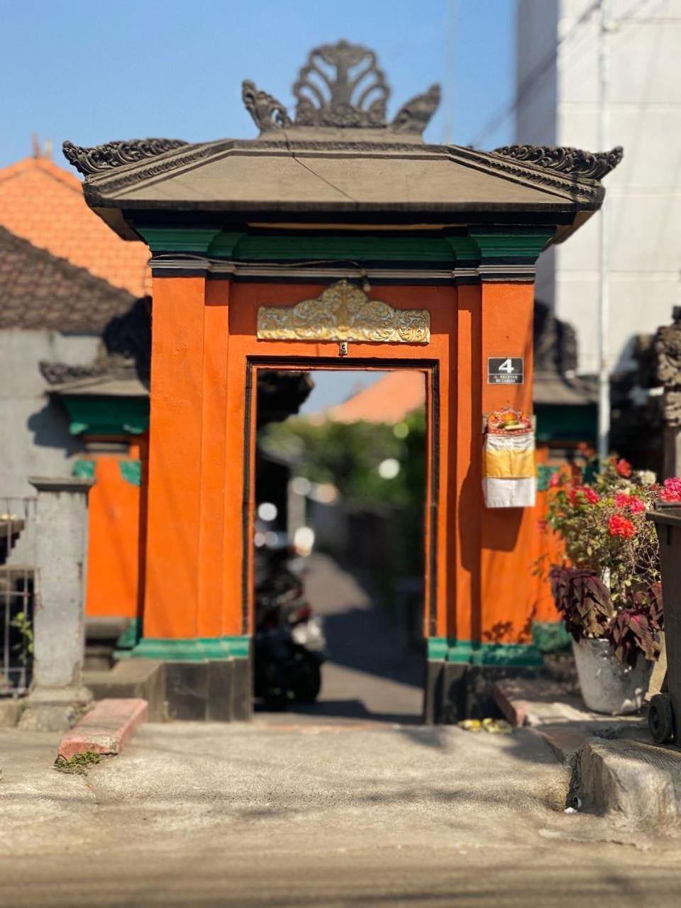 Kris Kos Hotell Canggu Eksteriør bilde