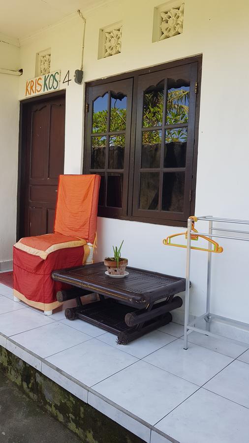Kris Kos Hotell Canggu Eksteriør bilde